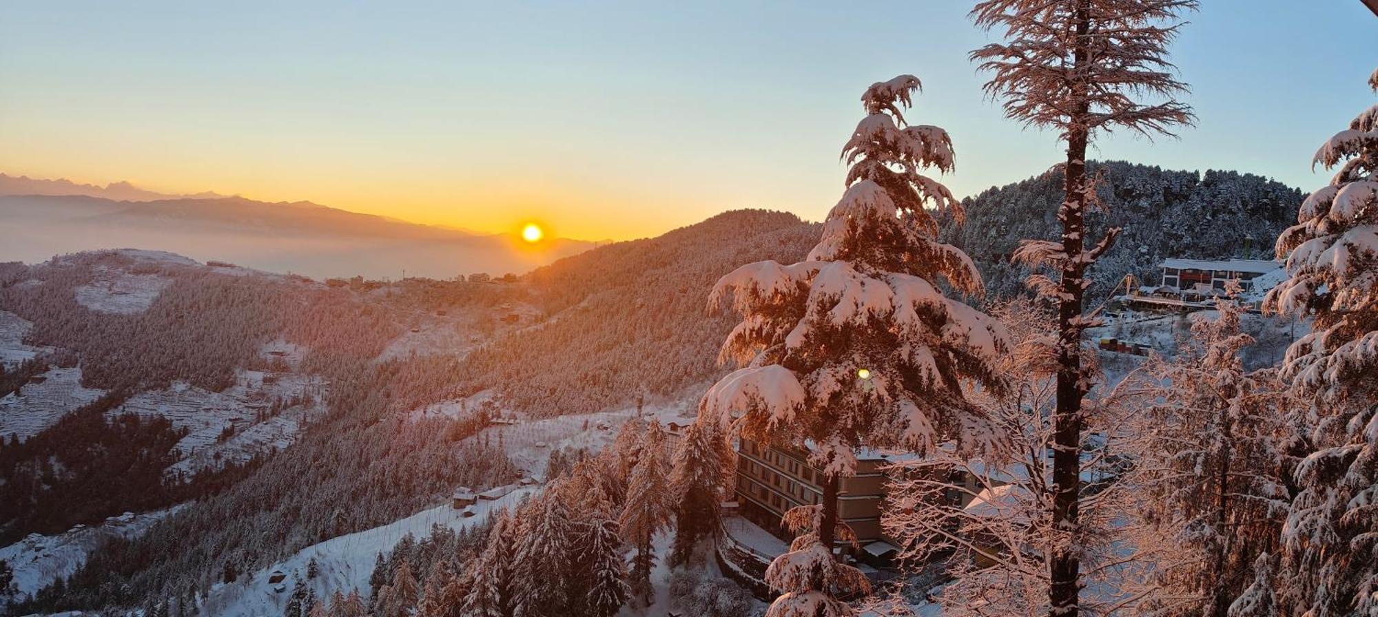 Treebo Shimla Ayurvedic Retreat Kufri Hotel Exterior photo